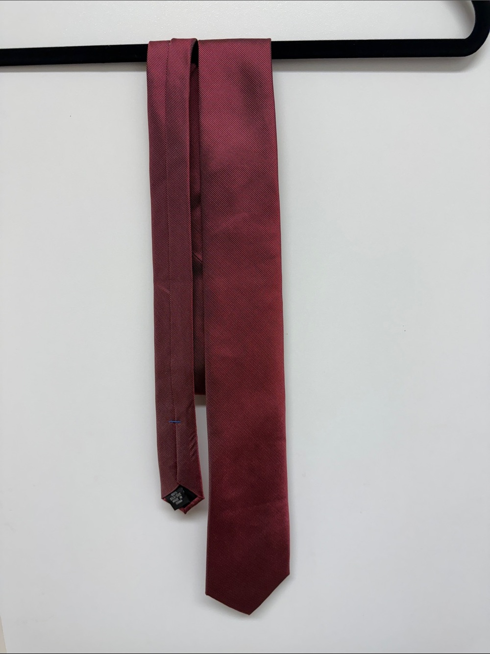 Kenneth Cole Reaction Wine Red Solid Men’s Tie